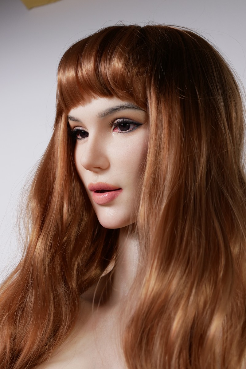 ИИ-кукла Эмма с функцией поддержания беседы и подвижной мимикой WMDoll