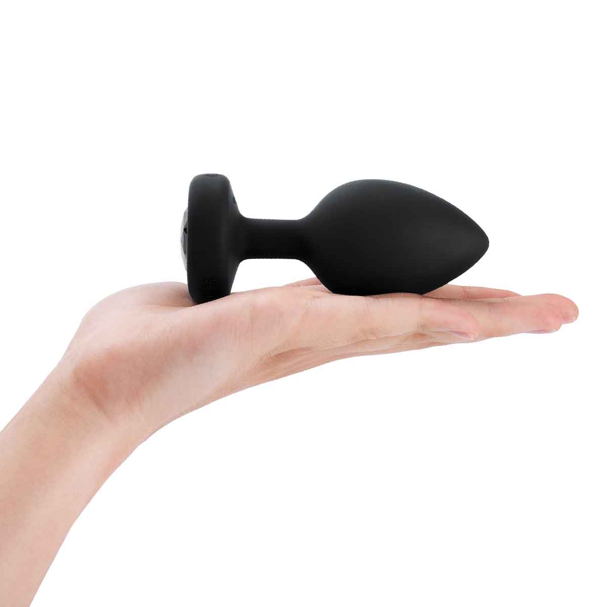 b-Vibe Вибрирующая втулка Vibrating Jewel Plug XXL черного цвета