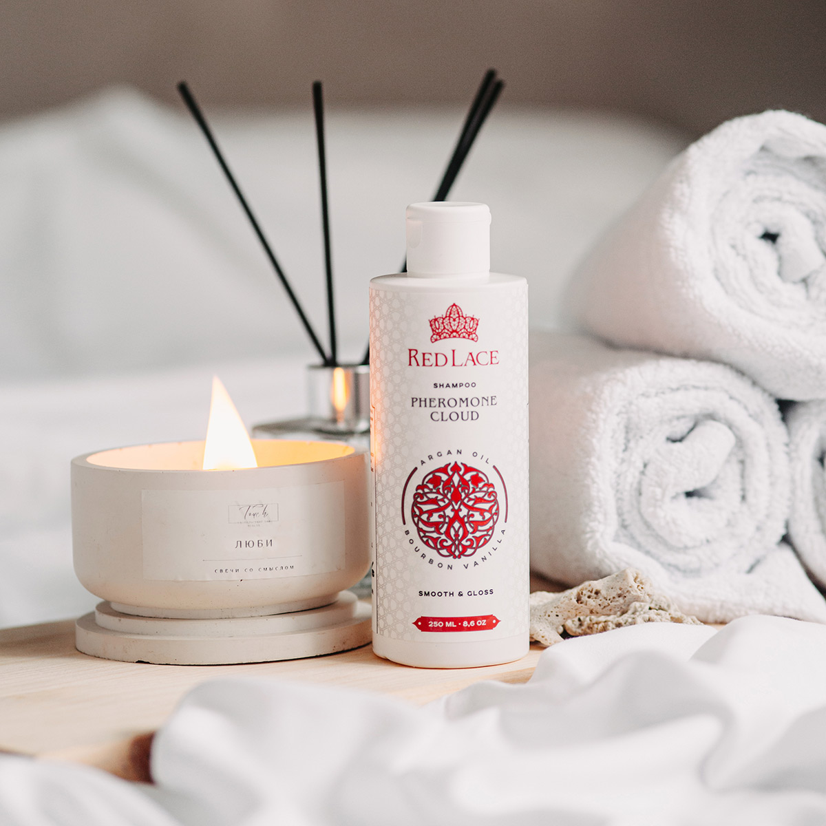 Red Lace Шампунь с феромонами Red Lace Pheromone Cloud Бурбонская Ваниль & Аргановое Масло 250 мл