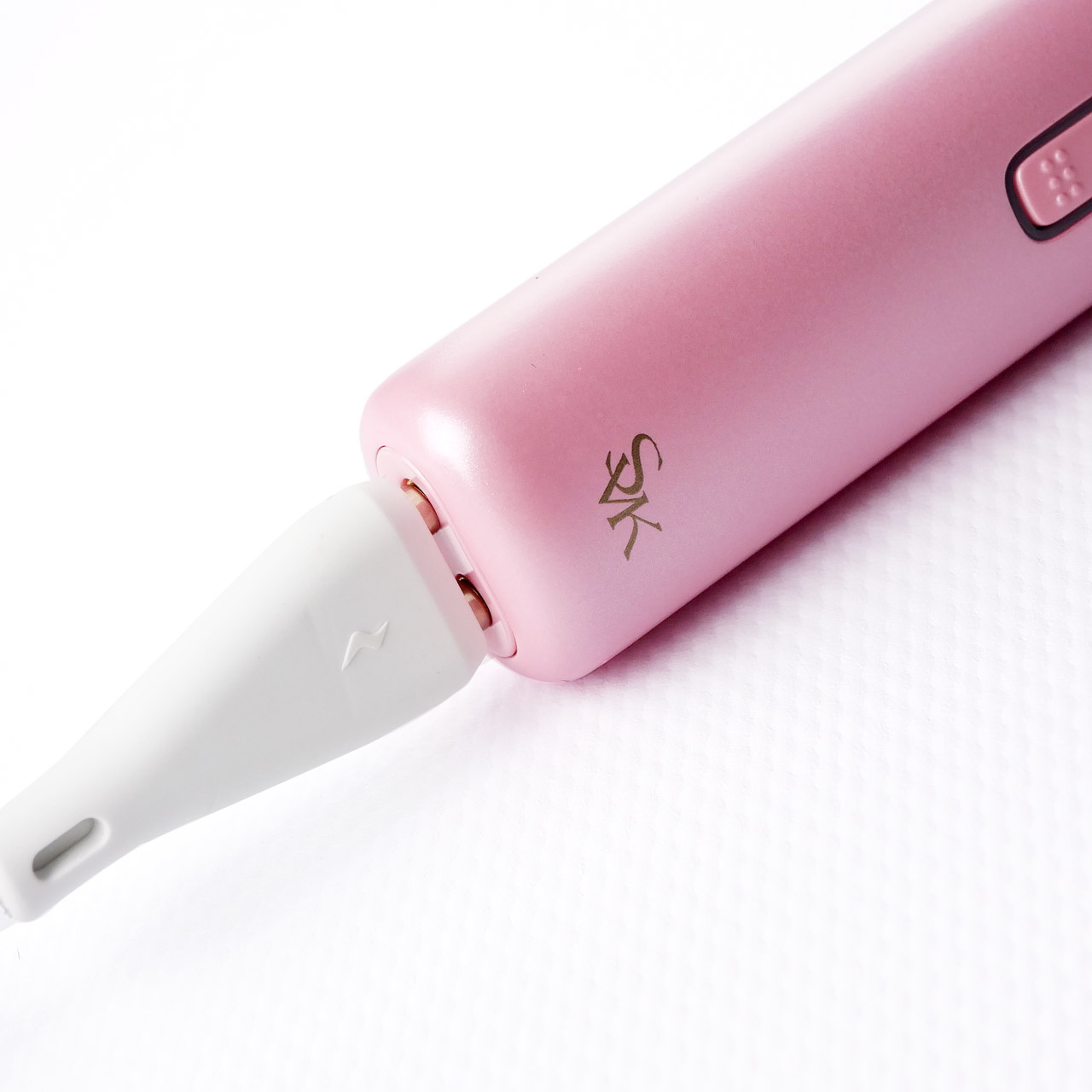 Aveli Cherry Pink массажер для глаз