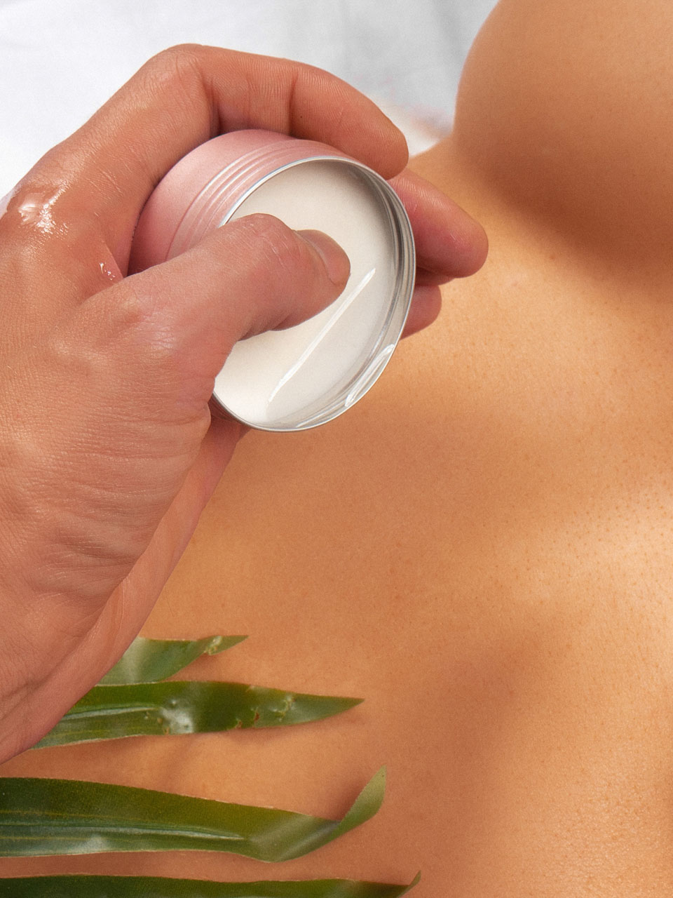 Массажная свеча Relaxing & Exciting Massage Candle Янтарное утро