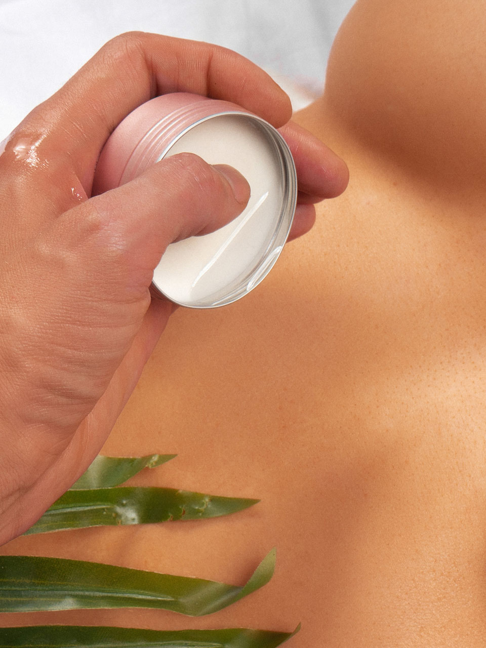 Массажная свеча Relaxing & Exciting Massage Candle Фруктовая фантазия